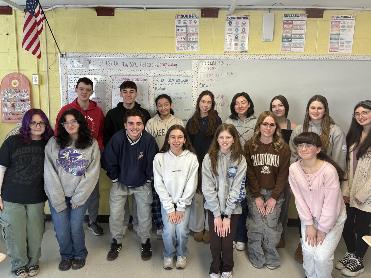 Newspaper club students 
